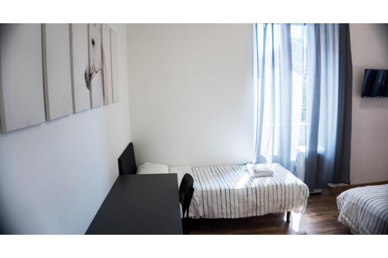 Cosmo Guesthouse Рим Экстерьер фото