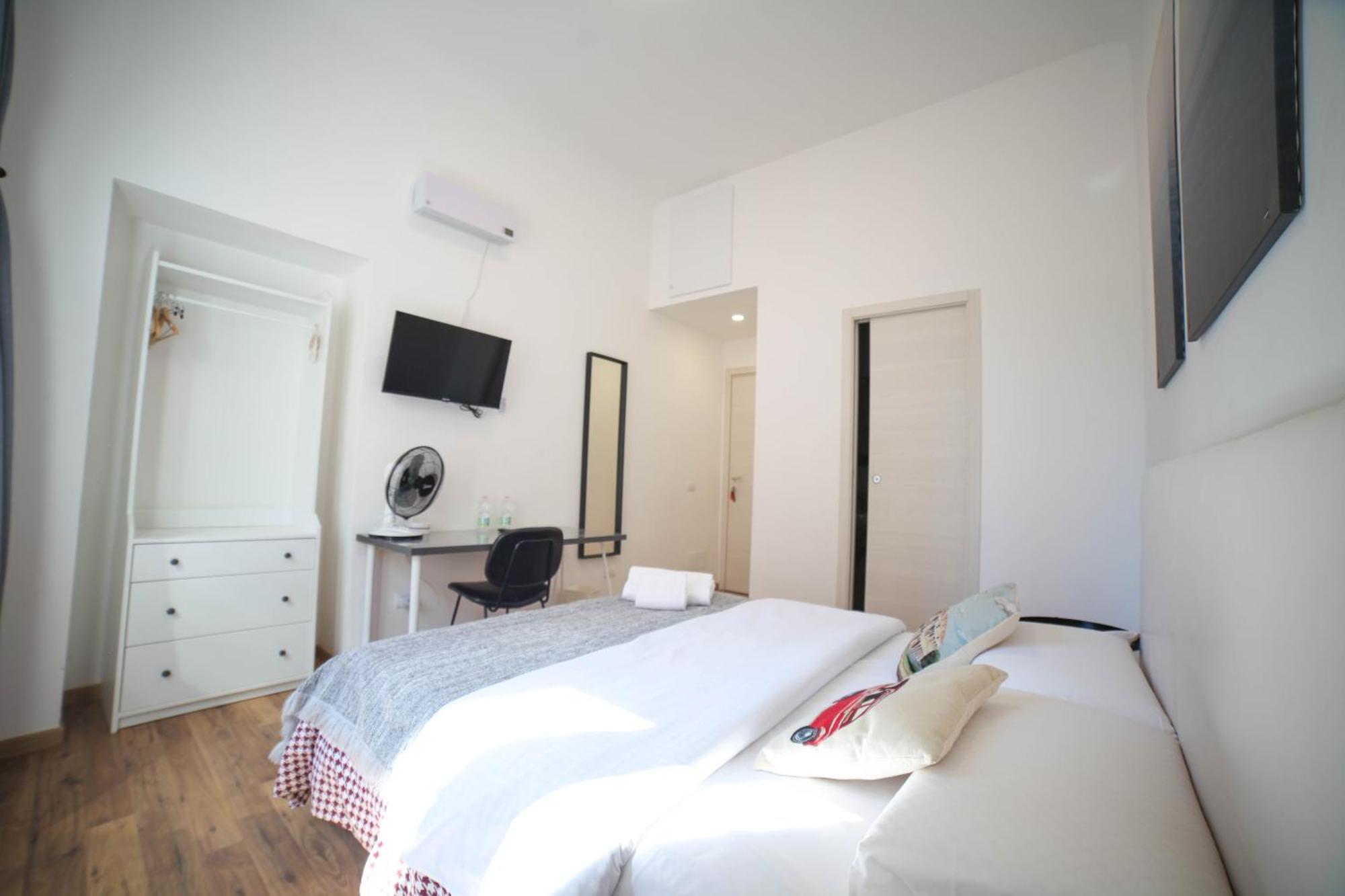 Cosmo Guesthouse Рим Экстерьер фото
