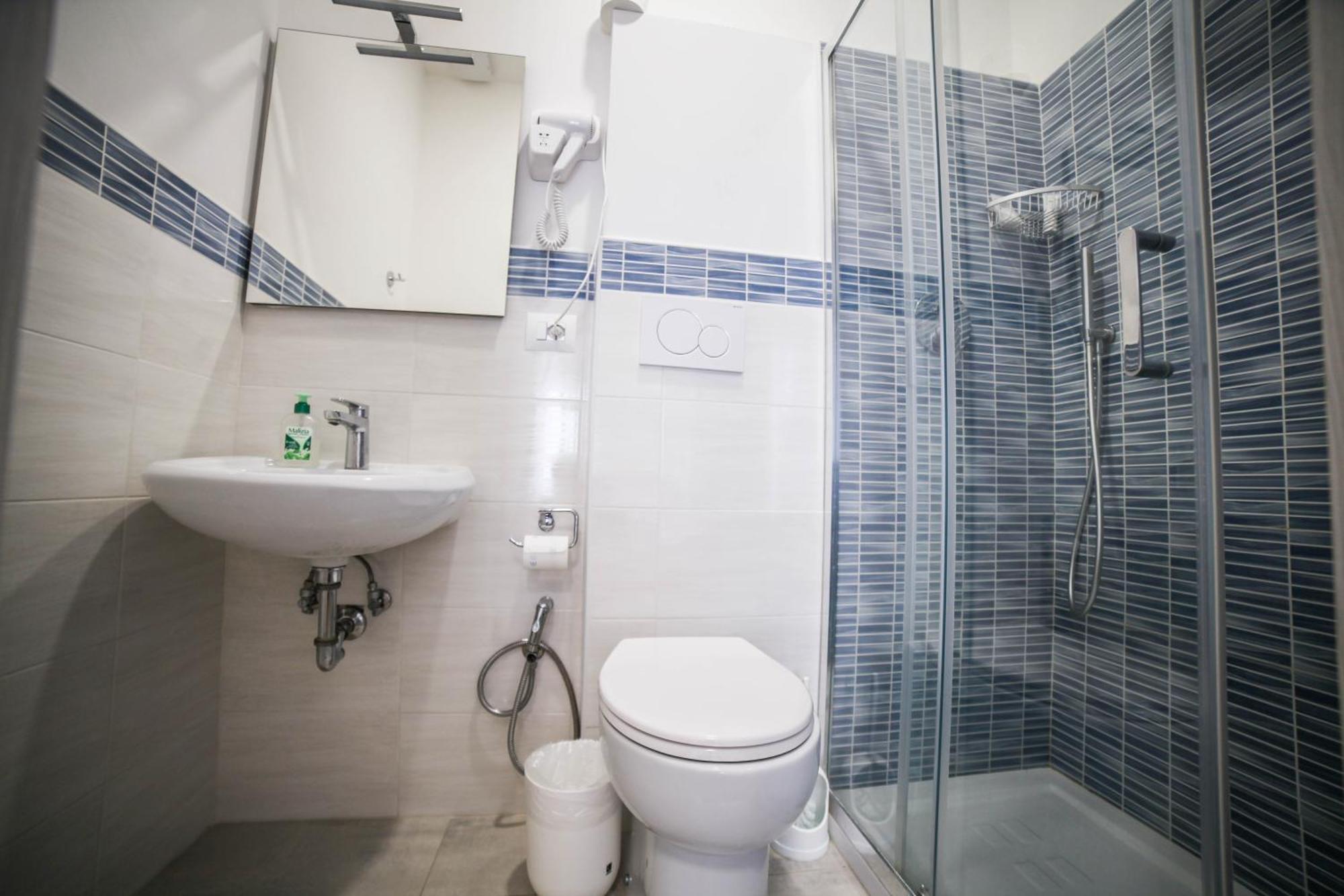Cosmo Guesthouse Рим Экстерьер фото